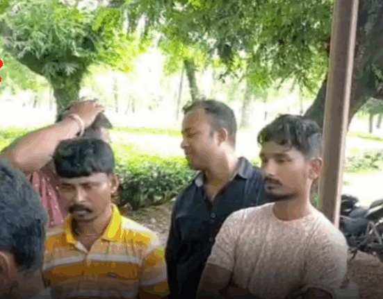 Five arrested with 54 kg of drugs in Bagdogra, recovered from two vehicles!