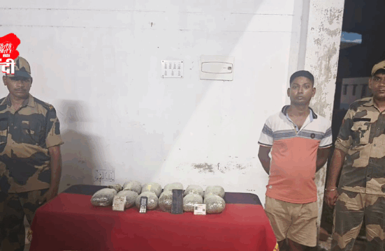 Smuggler arrested on India-Bangladesh border, more than 11 kg of marijuana recovered
