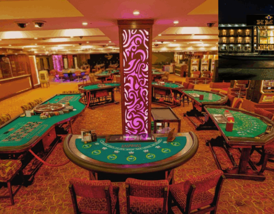 Nepal's casinos were also destroyed! Hotel Mechi Crown, where the rich people of Siliguri used to go to spend weekends in the casino!