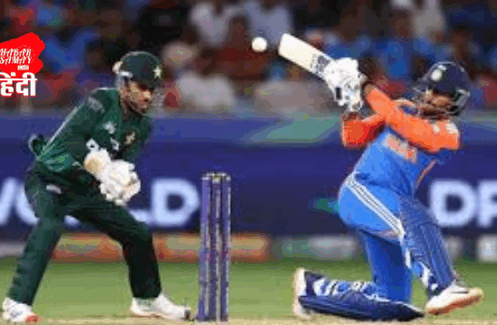 Which side will have the upper hand in today's final between India and Pakistan?