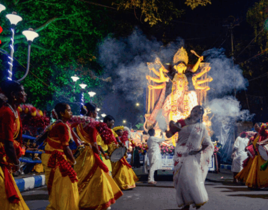 Siliguri's Durga Puja concludes with great pomp and show along with Puja Carnival!