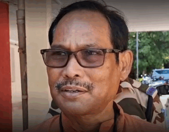Railway projects in Siliguri have slowed down, MP meets railway officials