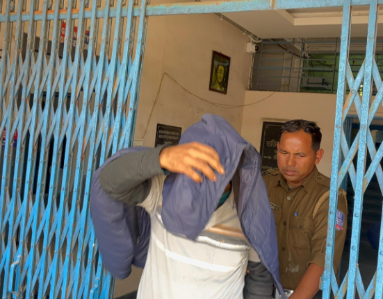 Today's big news: Siliguri police achieve a major breakthrough, recovering stolen jewelry from Bihar, 600 kilometers away!