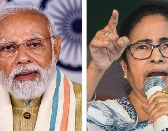 from-kolkata-airport-pm-modi-gave-the-mantra-to-oust-mamata-banerjees-government
