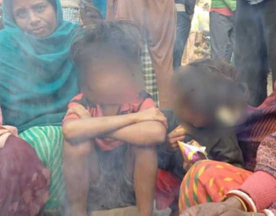 Due to poverty, a father hanged himself along with his 5 children!