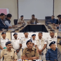 Traffic DCP in Siliguri held an important meeting with school bus drivers, emphasizing on traffic jams and safety.