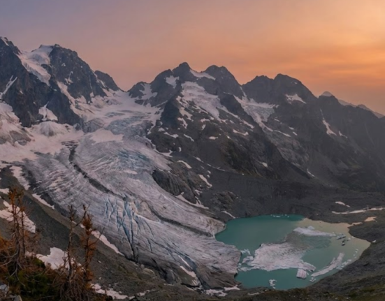 The mountains are groaning under the impact of global warming!