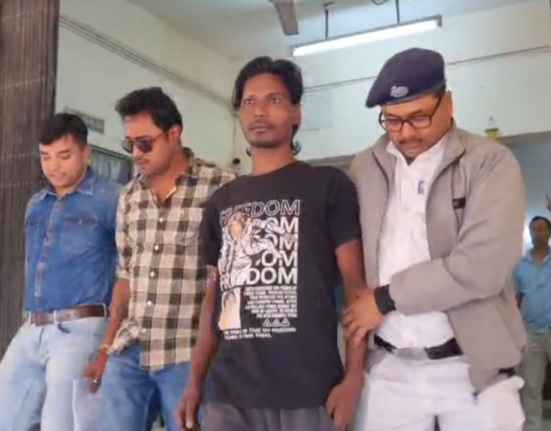 Firearms and cartridges recovered in Siliguri, one youth arrested!