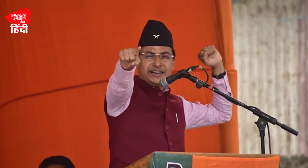 What did Deputy Mayor Ranjan Sarkar say when Raju Bisht called himself the biggest 'goon'?