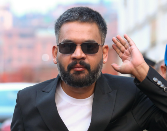 Private schools are abolished in Nepal! Kings and paupers will go to government schools.