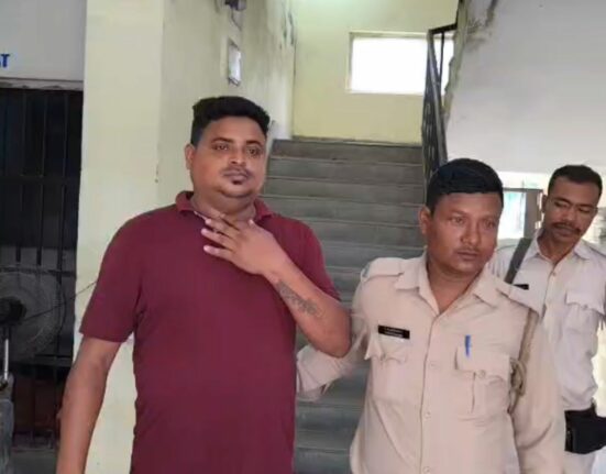 https://khabarsamay.com/an-indecent-remark-about-prime-minister-narendra-modis-late-mother-sparked-a-ruckus-in-kharibari-the-accused-was-arrested-overnight/