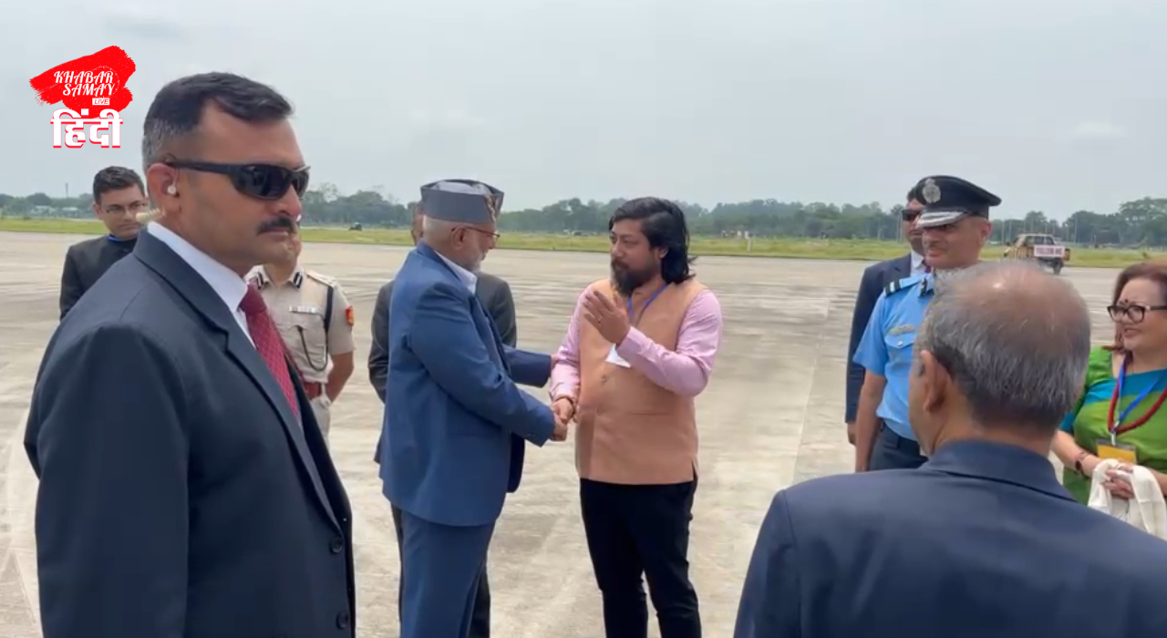 https://khabarsamay.com/after-visiting-sikkim-vice-president-c-p-radhakrishnan-left-for-delhi-from-bagdogra-officials-gave-him-farewell-honours/
