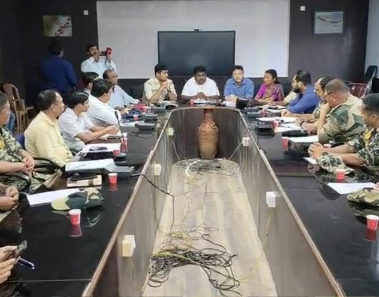 Administrative meeting held in Mekhliganj, MLA Dadhiram Rai instructed the officials to work in a new way.