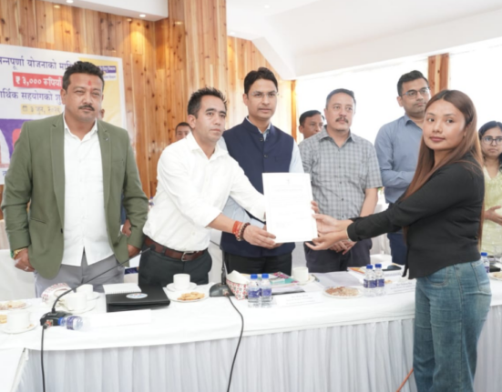 https://khabarsamay.com/annapurna-yojana-launched-in-darjeeling-women-will-get-rs-3000-every-month/