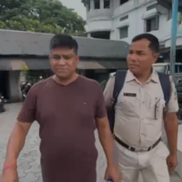 https://khabarsamay.com/major-police-action-against-sand-mafia-in-siliguri-uttam-barui-arrested-within-24-hours-of-minister-shankar-ghoshs-reprimand/
