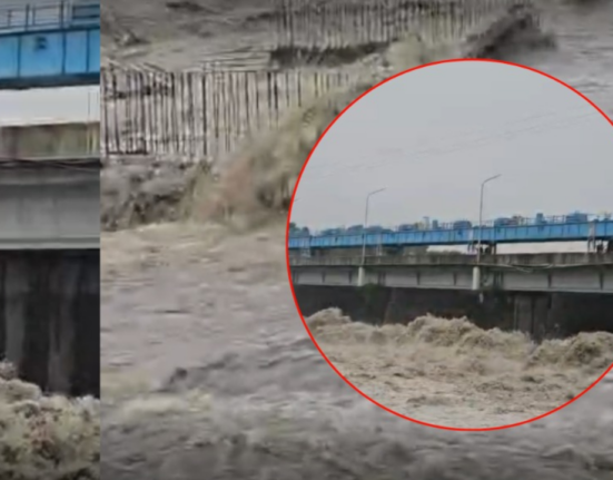 Fulbari Mahananda Barrage at danger mark, several lock gates opened