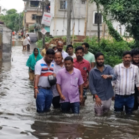 https://khabarsamay.com/heavy-rains-cause-waterlogging-in-siliguris-matigara-affecting-several-areas-including-a-health-centre/