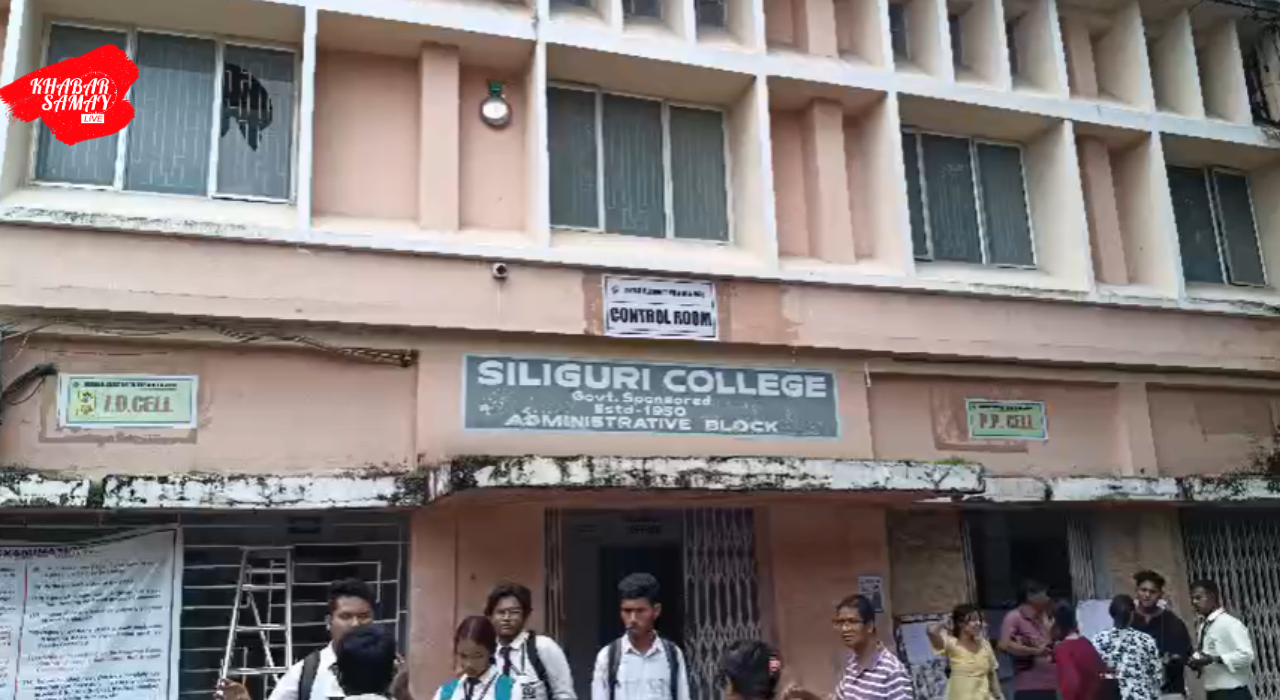 https://khabarsamay.com/dispute-between-sfi-and-abvp-workers-at-siliguri-college-with-both-organisations-blaming-each-other/