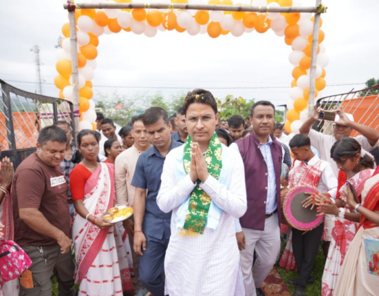 https://khabarsamay.com/hul-day-programme-organised-in-garidhura-darjeeling-raju-bisht-paid-tribute-to-the-heroes-of-santhal-hul/