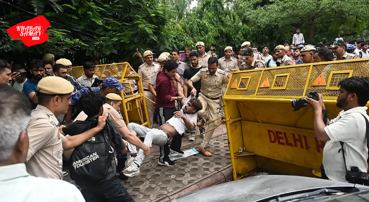 Delhi Police claims, 'Those in custody are not students'; investigation into violence intensifies