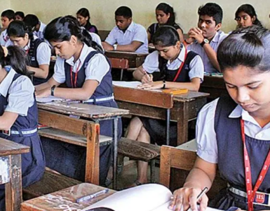 https://khabarsamay.com/parents-to-run-government-schools-in-west-bengal-from-august-1/