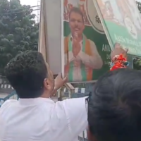 https://khabarsamay.com/in-an-initiative-to-keep-the-city-poster-free-tourism-minister-shankar-ghosh-himself-removed-his-poster/