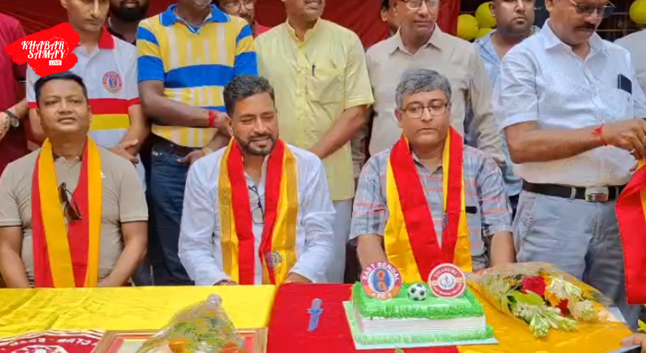 https://khabarsamay.com/celebrations-in-siliguri-on-east-bengal-day-mla-shankar-ghosh-assures-rejuvenation-of-kanchenjunga-stadium/
