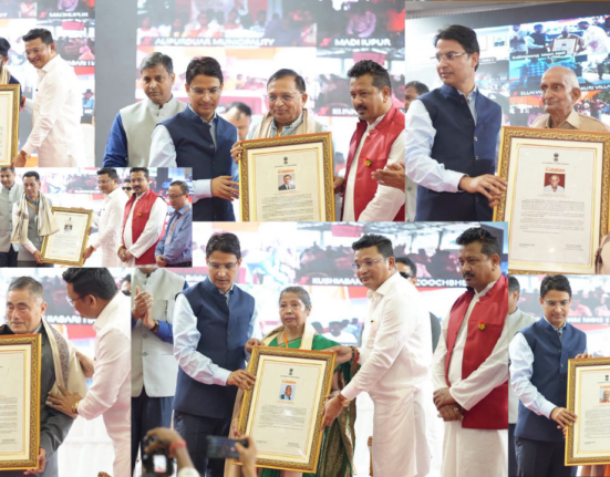 https://khabarsamay.com/eminent-personalities-honoured-in-kalimpong-raju-bisht-congratulated/