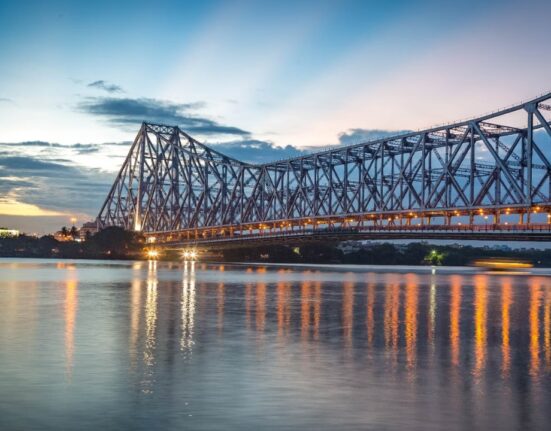 https://khabarsamay.com/great-news-for-those-living-in-bengal-they-will-benefit-from-increased-ties-with-japan-direct-flights-between-kolkata-and-tokyo-will-soon-begin/