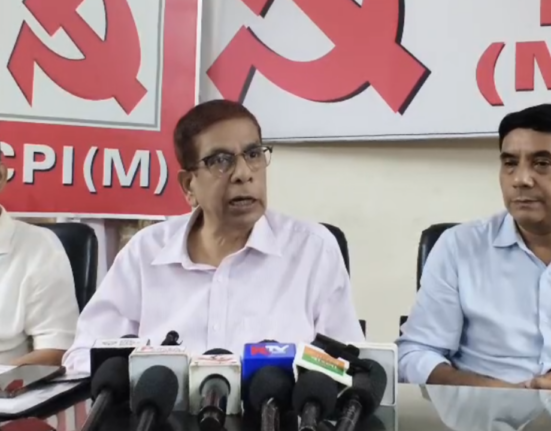 https://khabarsamay.com/demand-for-municipal-elections-intensifies-cpm-to-meet-municipal-commissioner-on-september-9/