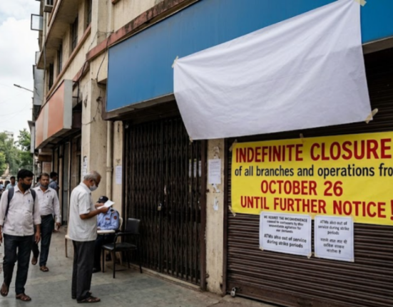 3-day bank strike from September 28, while indefinite closure from October 26!