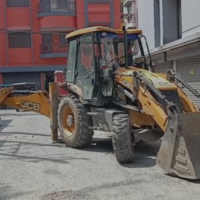 https://khabarsamay.com/siliguri-municipal-corporation-again-takes-action-against-illegal-construction-demolishes-part-of-multi-storey-building-in-subhash-colony/