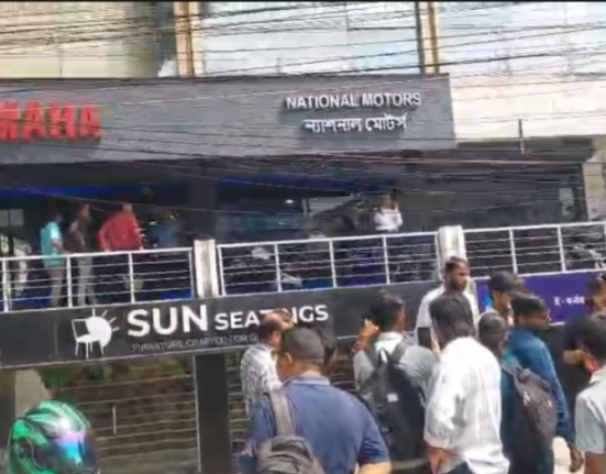 https://khabarsamay.com/customer-allegedly-assaulted-at-sewak-road-yamaha-showroom-10-15-employees-accused-of-assault/