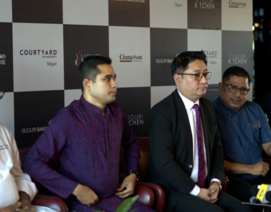 https://khabarsamay.com/durga-utsav-8-0-to-be-held-in-siliguri-from-october-16th-to-20th-courtyard-by-marriott-to-host-bengali-feast/